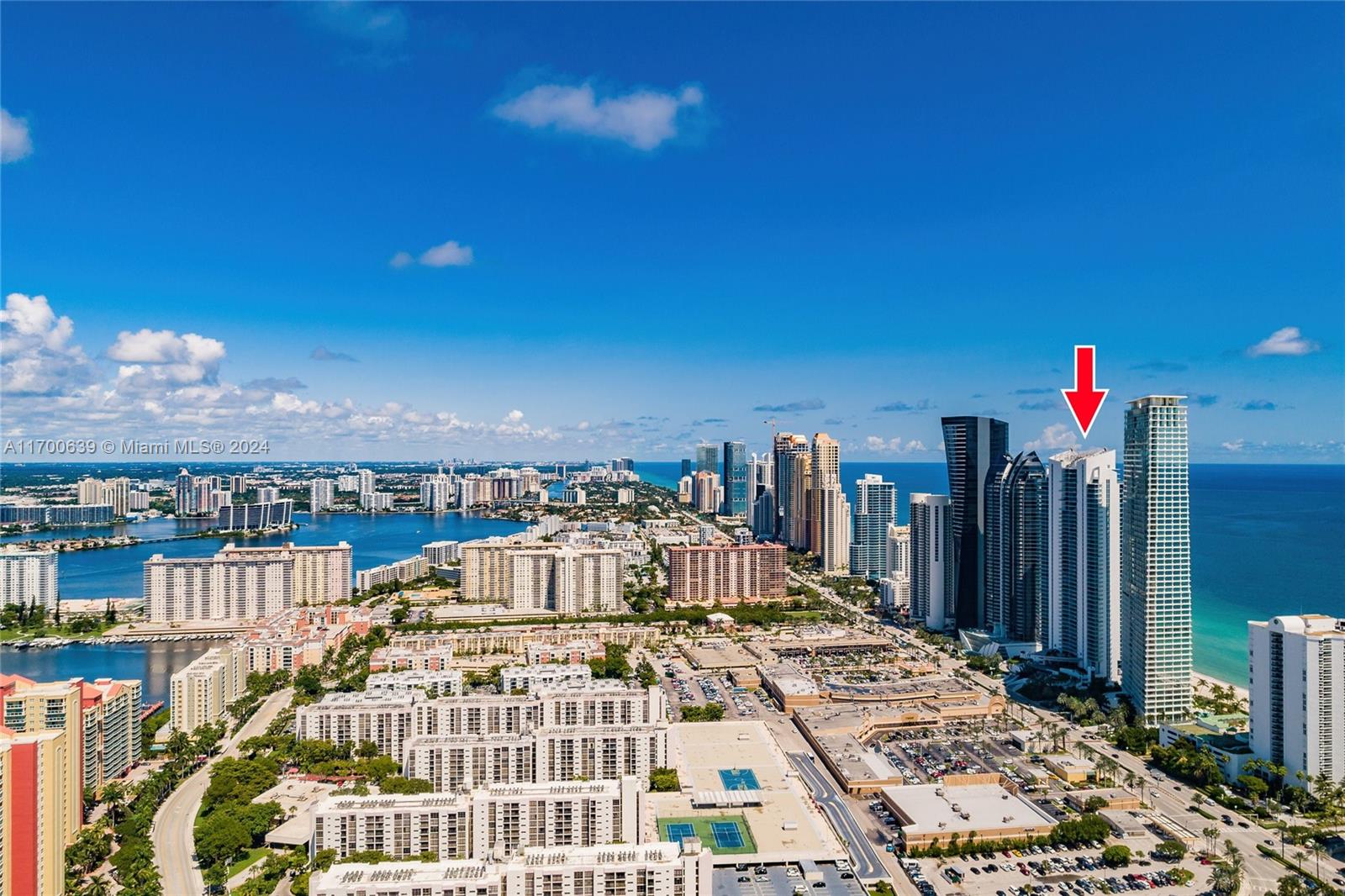 17001 Collins Ave # 3504