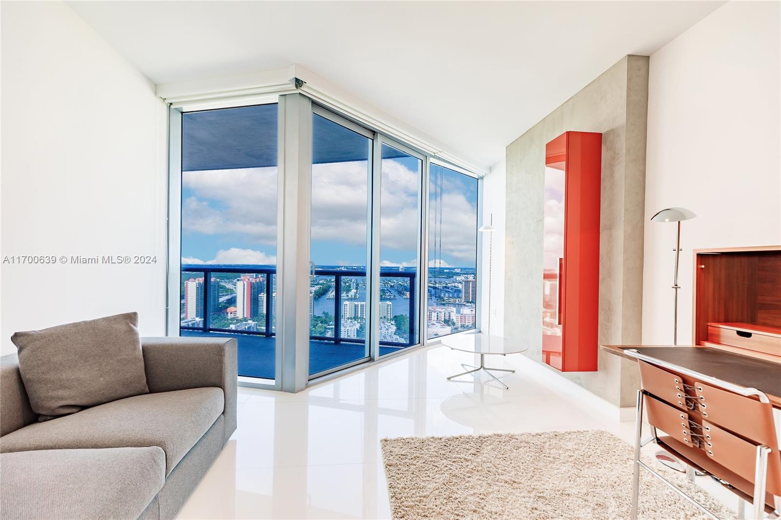 17001 Collins Ave # 3504