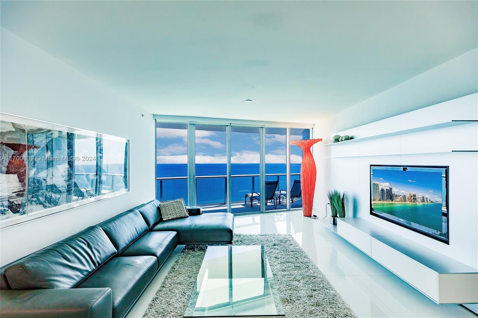 17001 Collins Ave # 3504