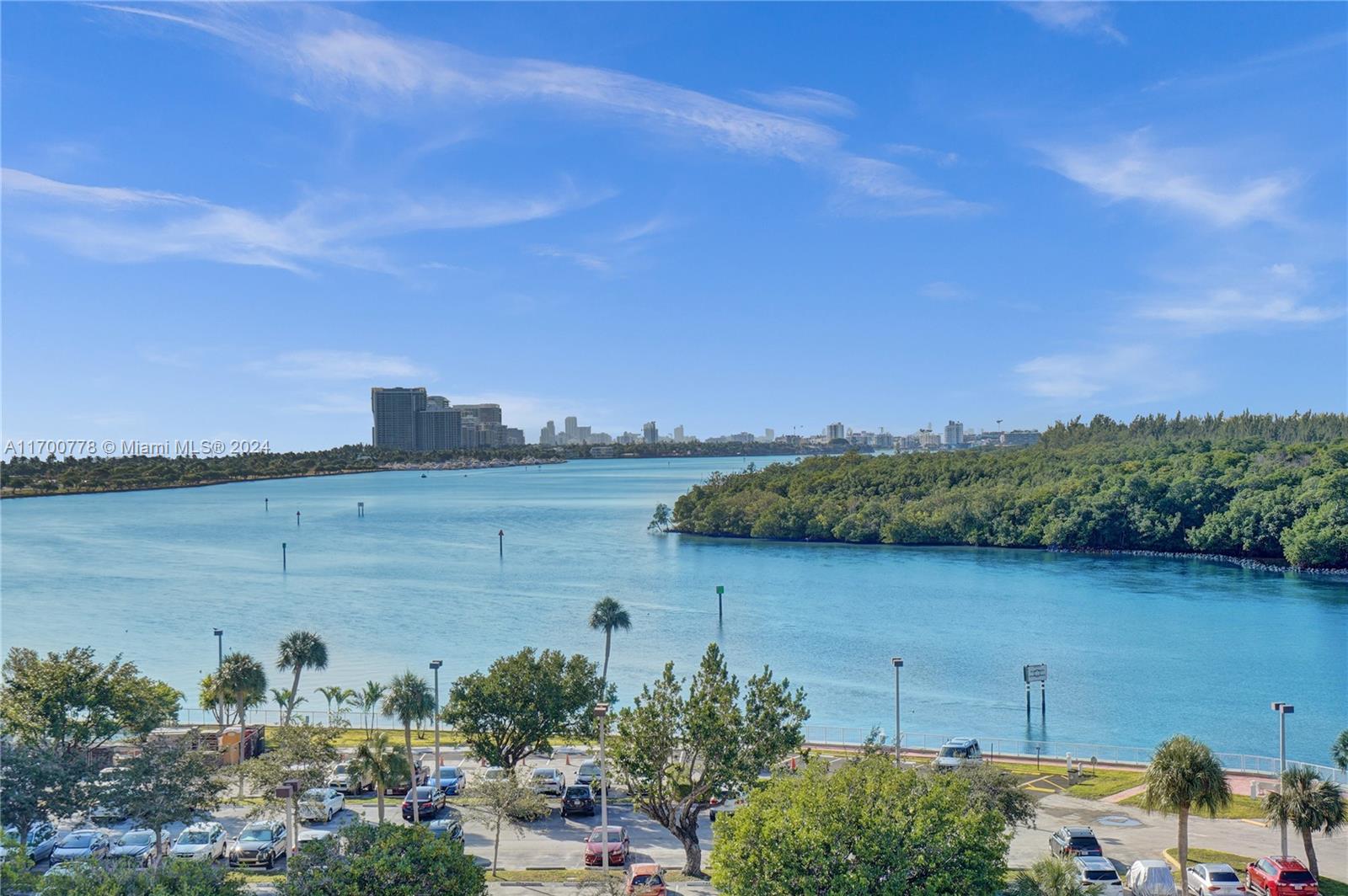 400 Kings Point Dr # 708