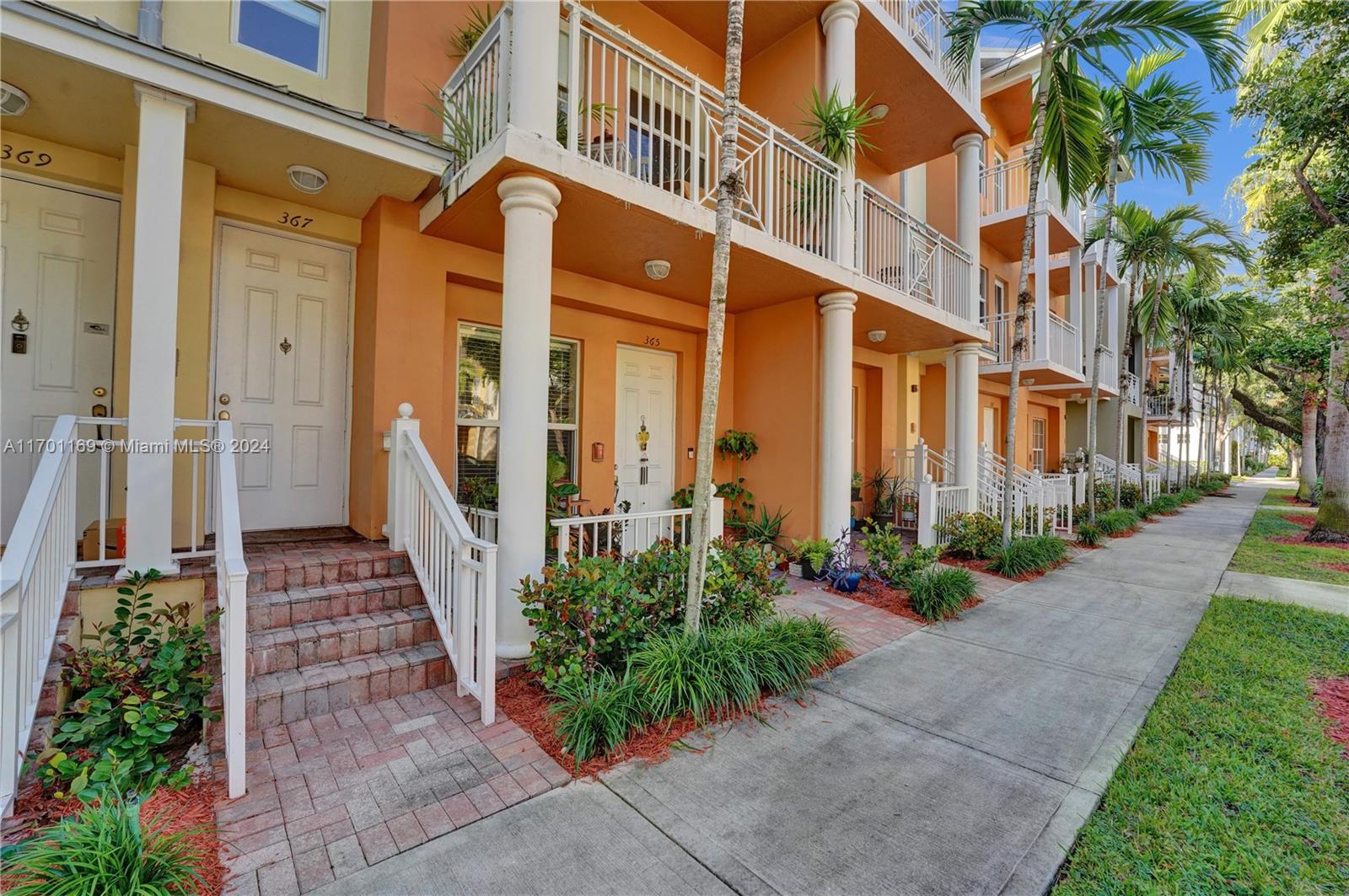 367 SW 13th Ter # 367