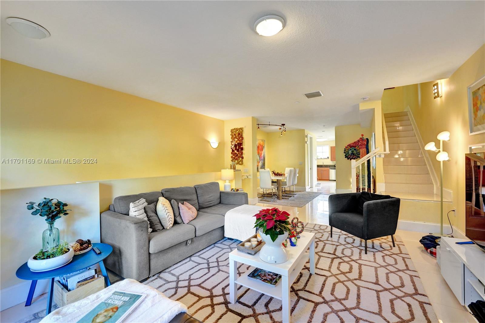 367 SW 13th Ter # 367
