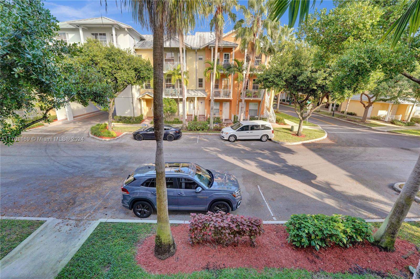 367 SW 13th Ter # 367