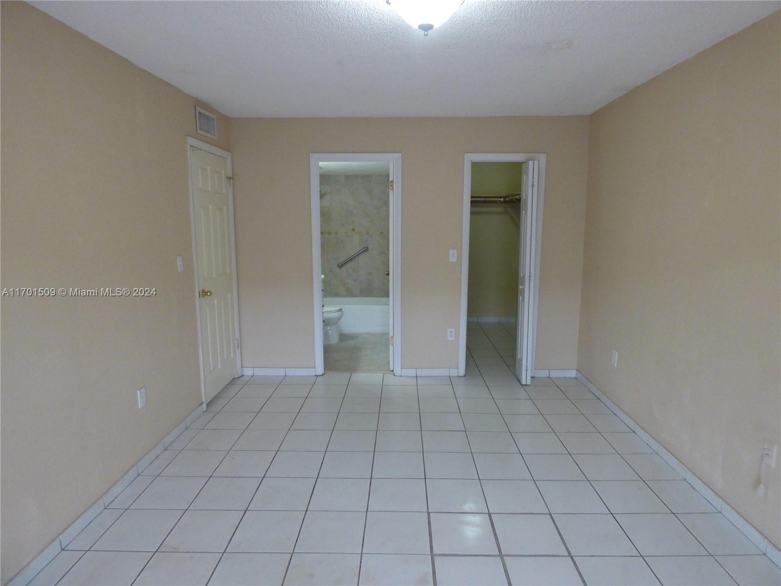 5625 W 20th Ave # 309