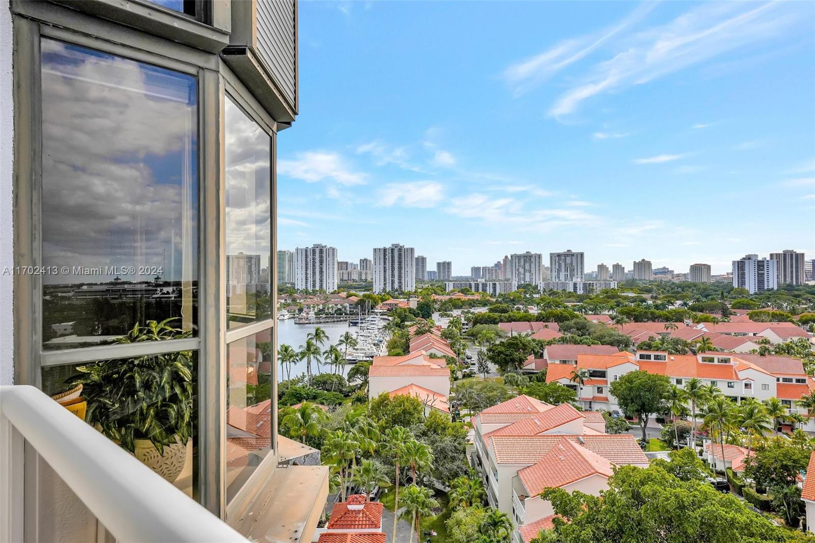 3598 Yacht Club Dr # 1103