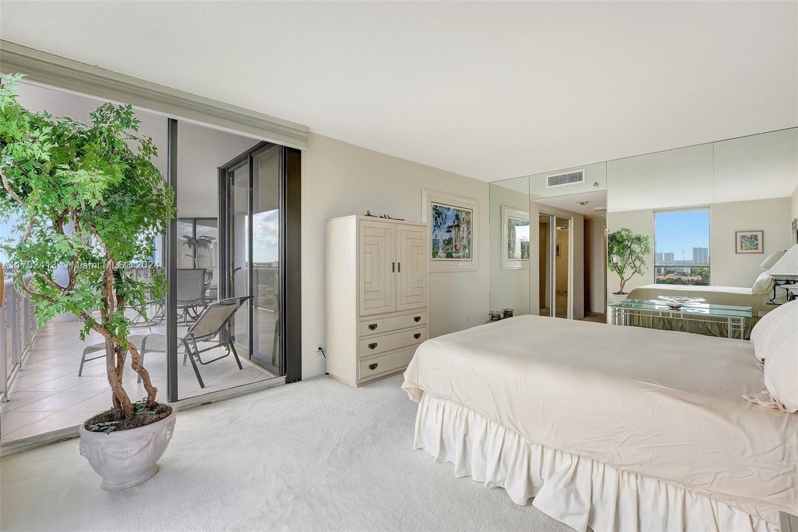 3598 Yacht Club Dr # 1103