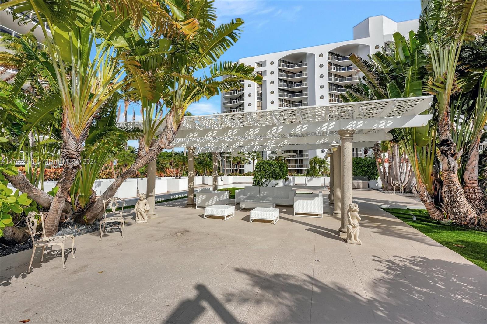 3598 Yacht Club Dr # 1103