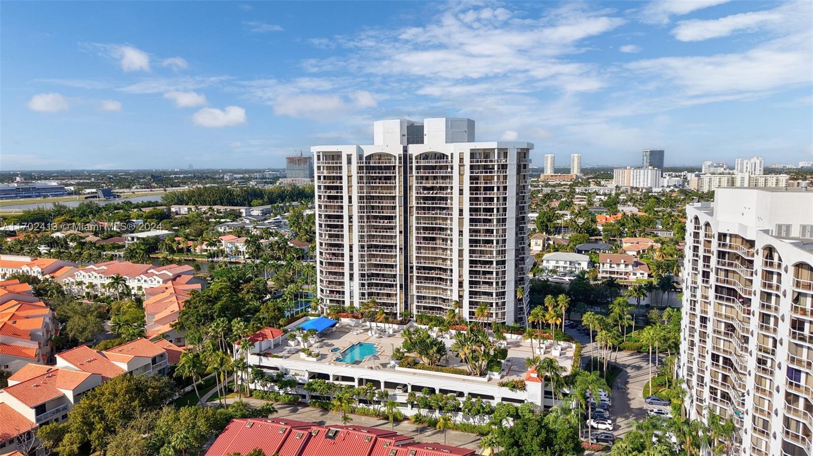3598 Yacht Club Dr # 1103