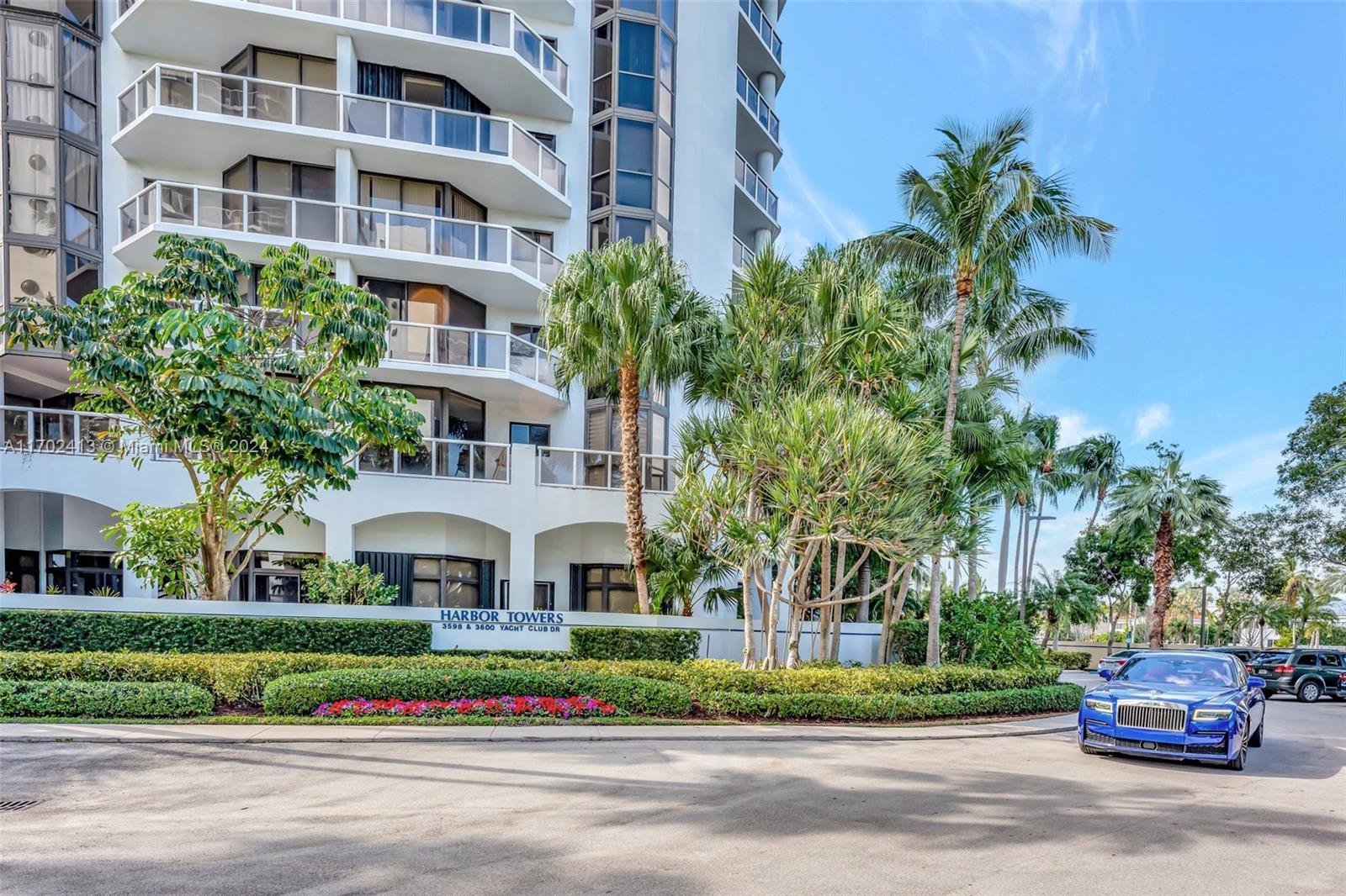 3598 Yacht Club Dr # 1103