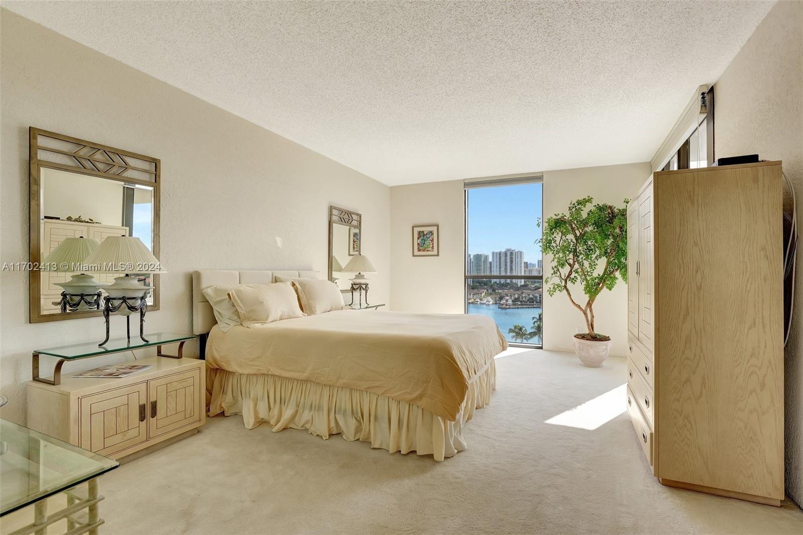 3598 Yacht Club Dr # 1103