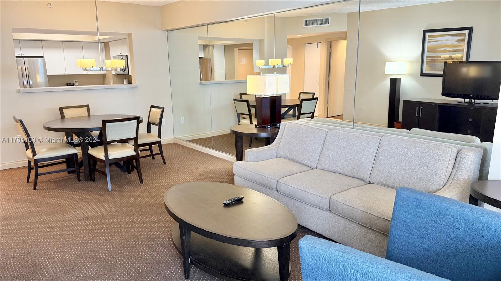 17375 Collins Ave # 2406