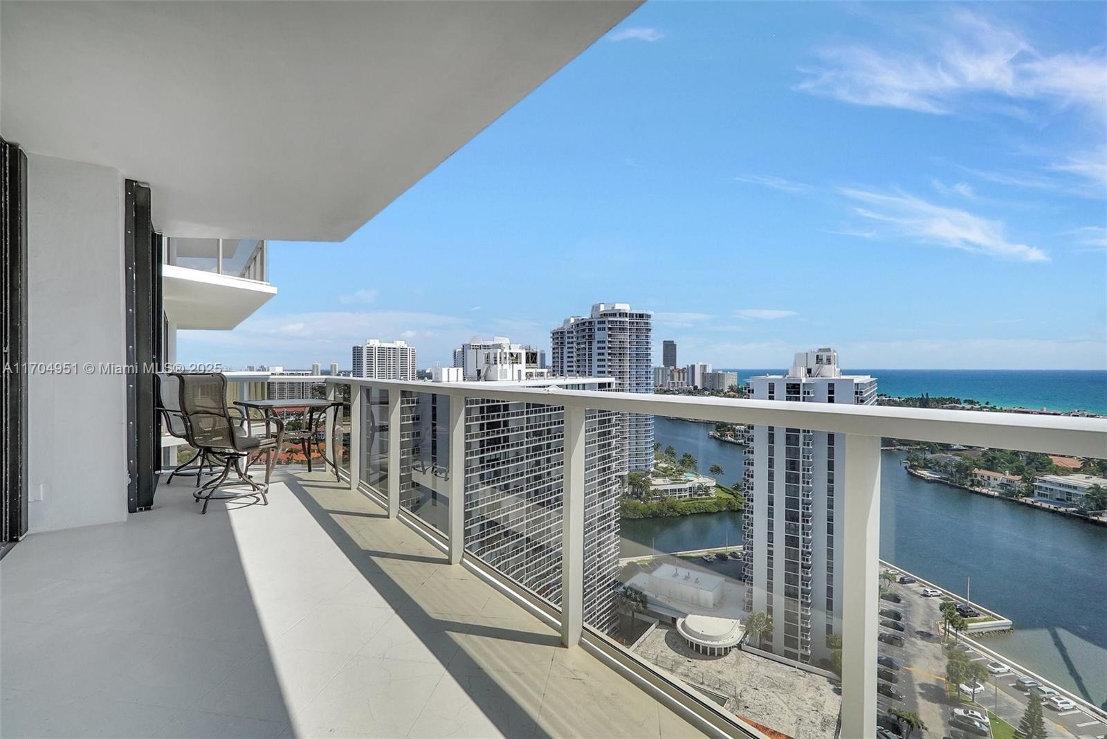 20281 E Country Club Dr # 2104