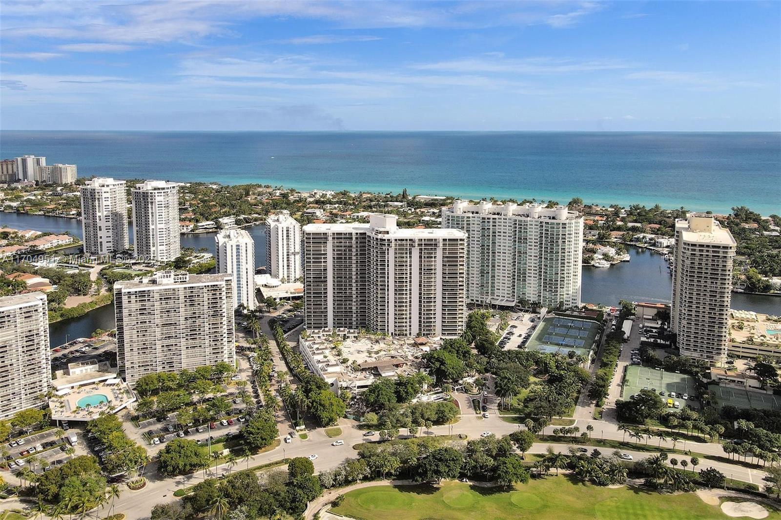 20281 E Country Club Dr # 2104