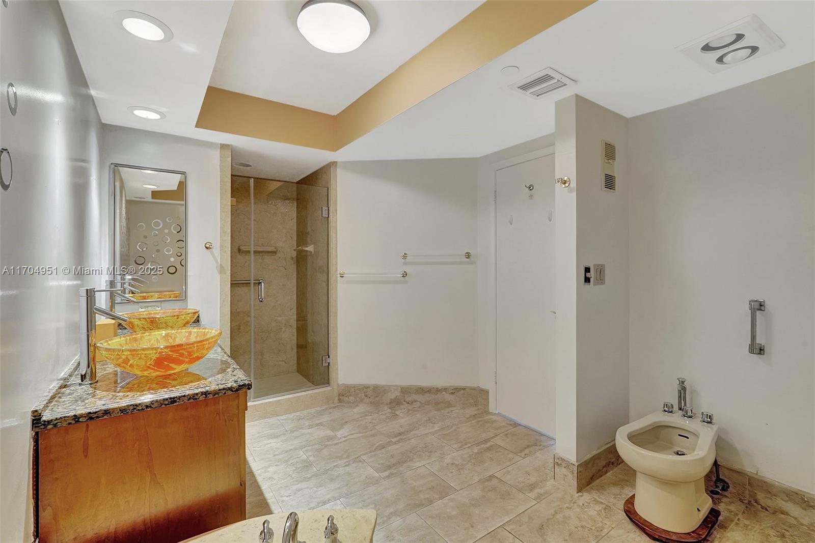20281 E Country Club Dr # 2104