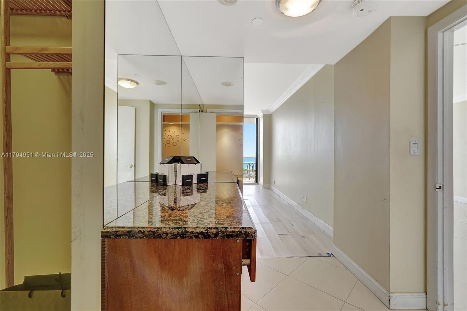 20281 E Country Club Dr # 2104