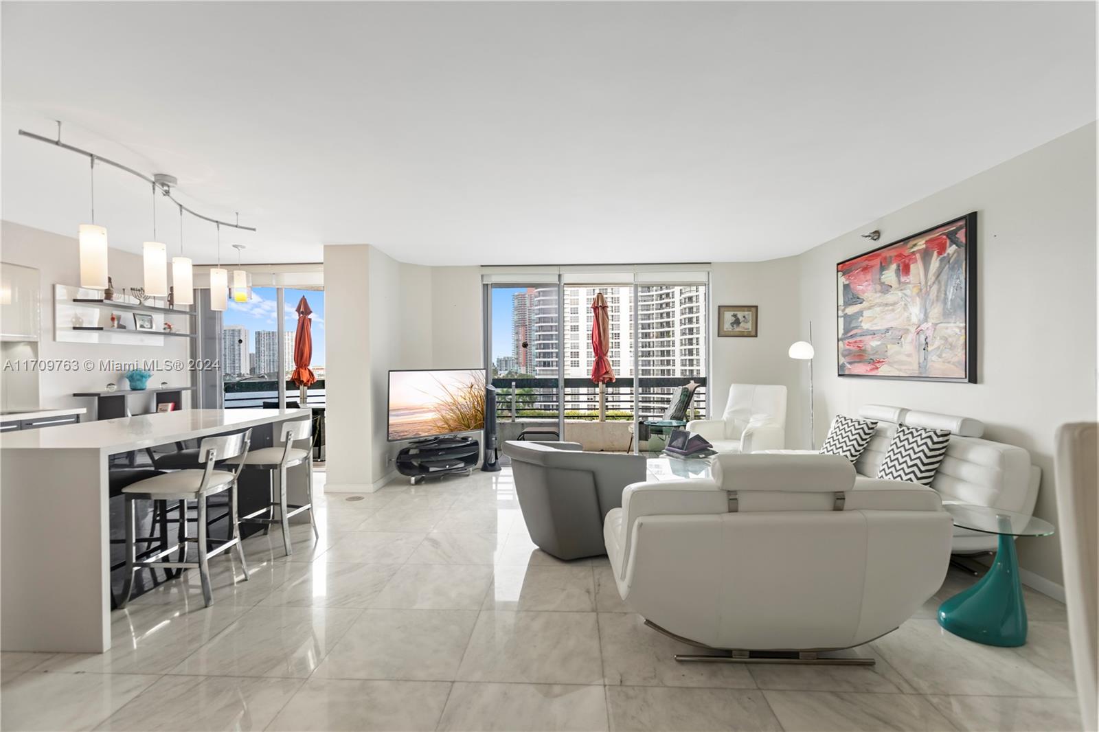 19101 NE 36th Ct # 902