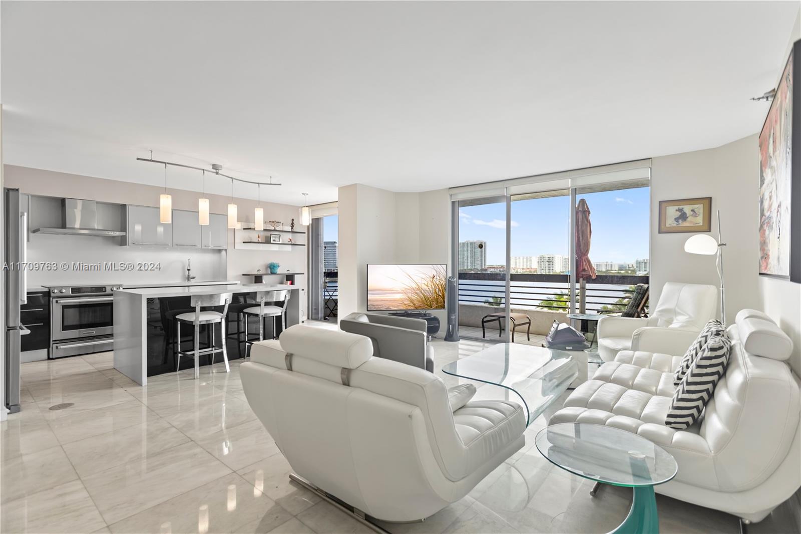 19101 NE 36th Ct # 902