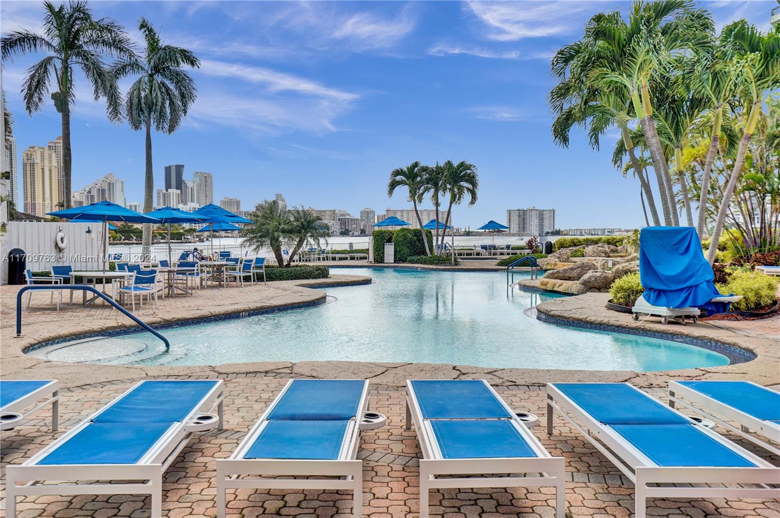 19101 NE 36th Ct # 902