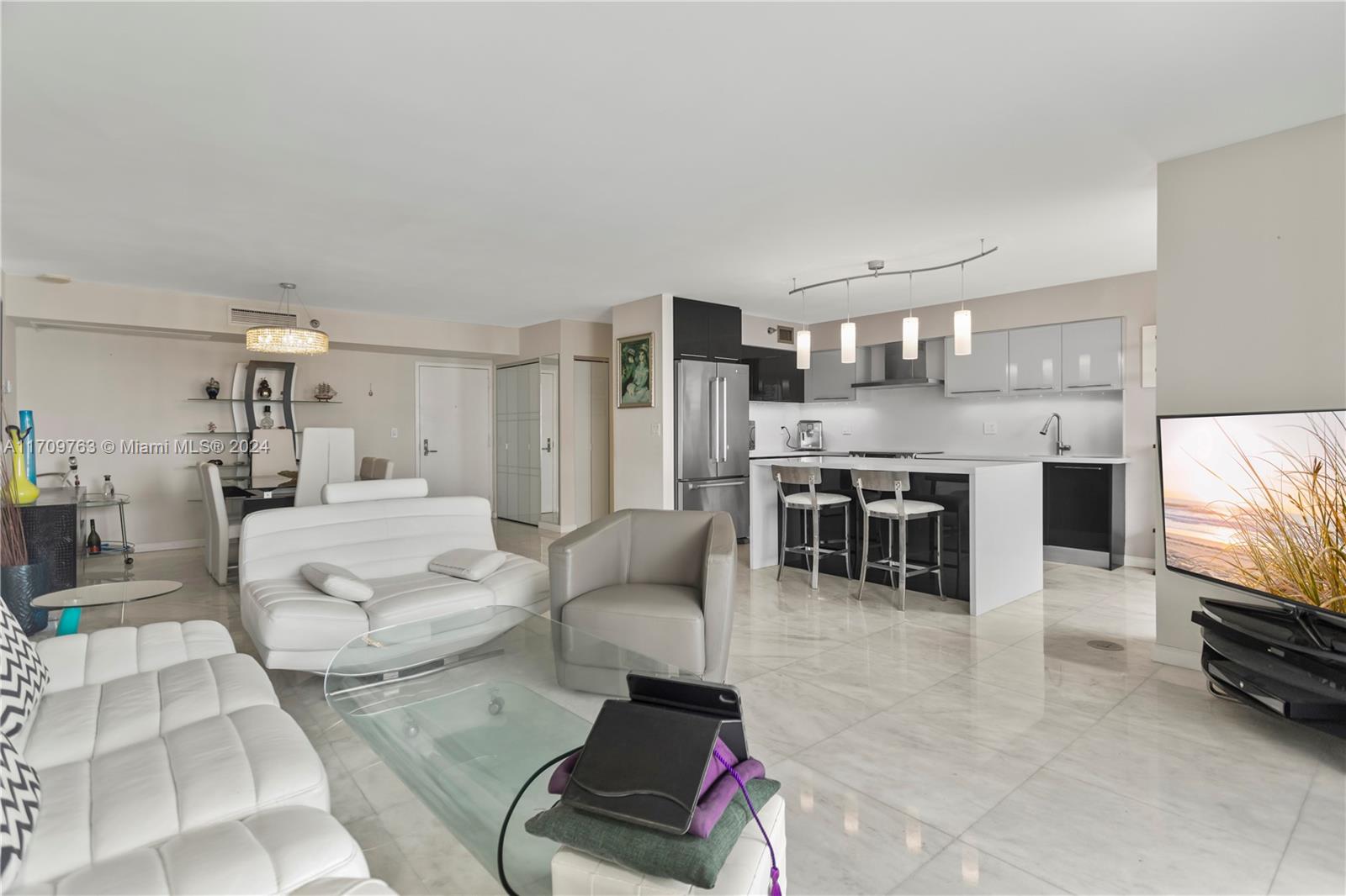 19101 NE 36th Ct # 902