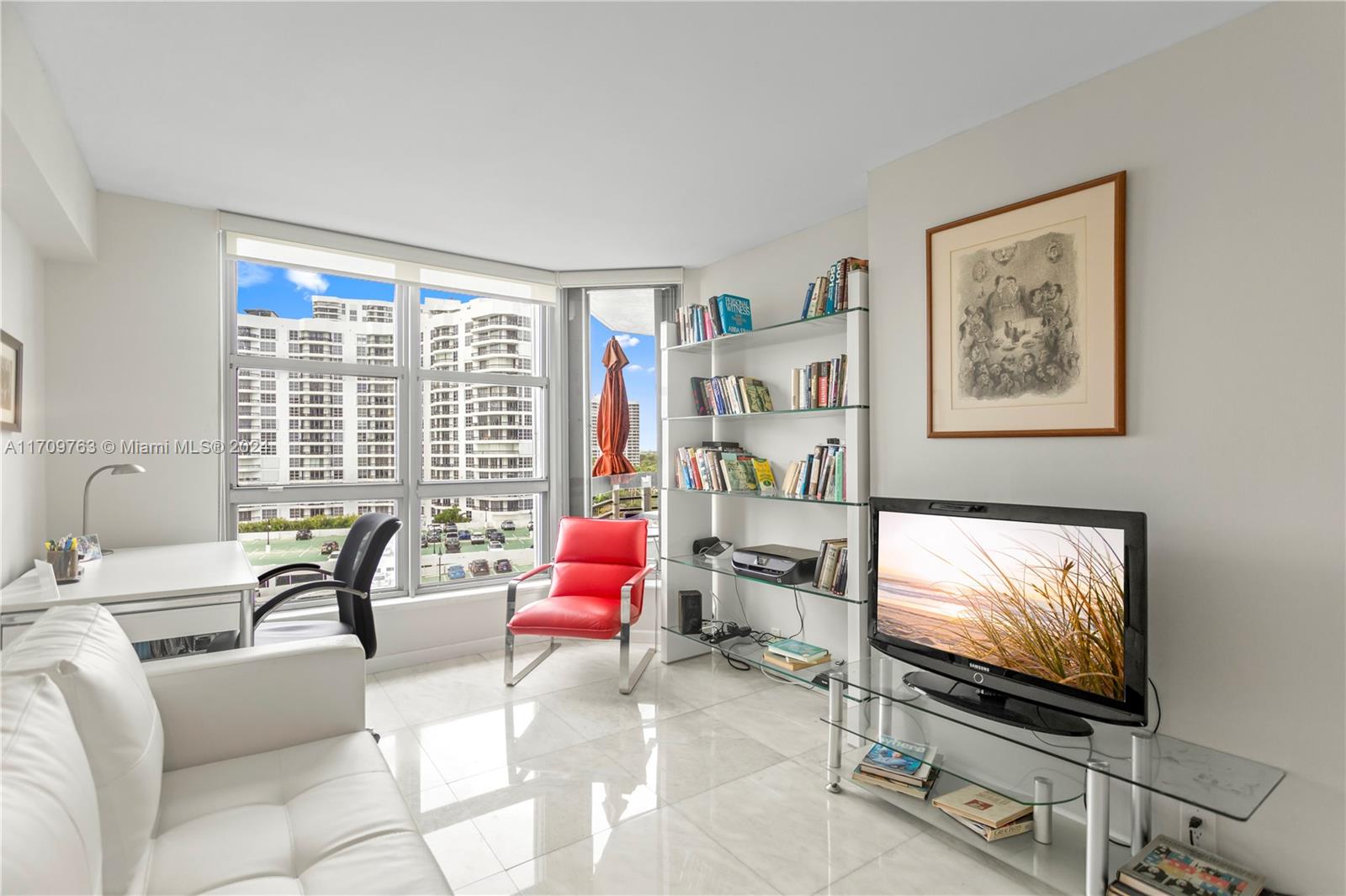 19101 NE 36th Ct # 902