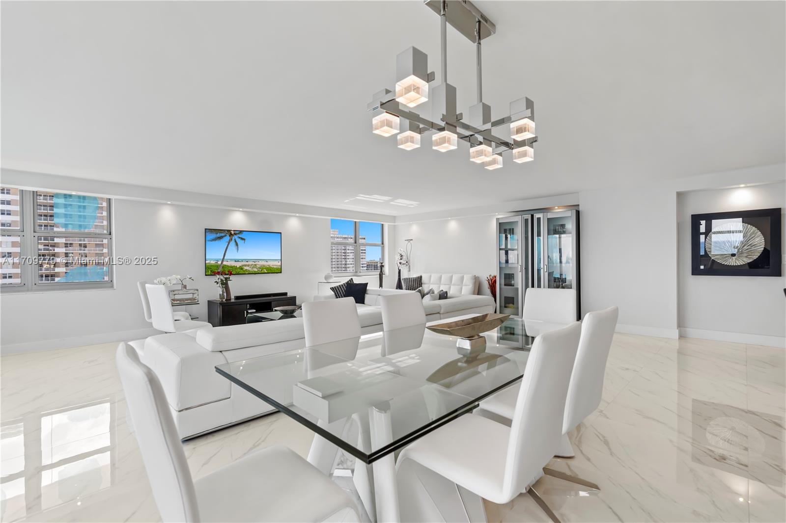 1912 S Ocean Dr # 17A