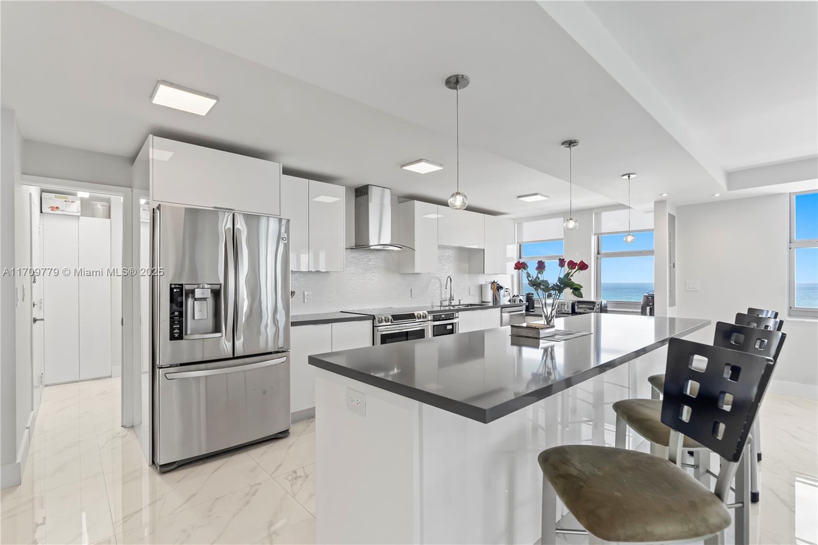 1912 S Ocean Dr # 17A