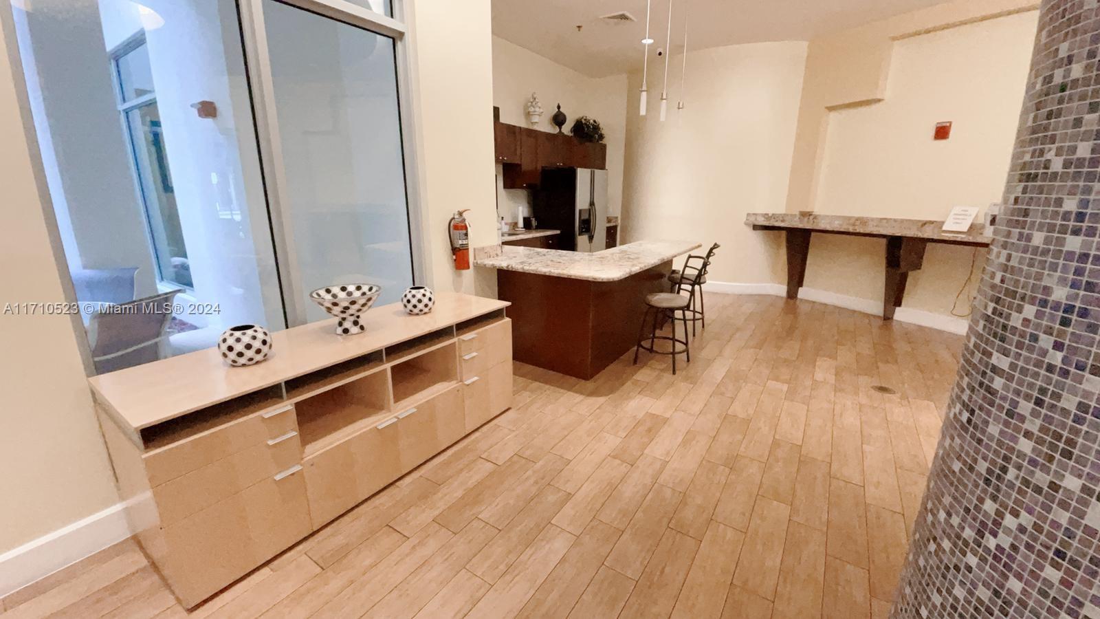 1830 Radius Dr # 810