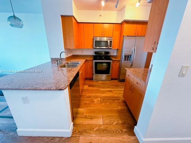 1830 Radius Dr # 810