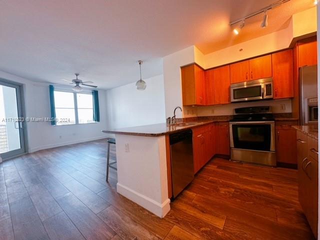 1830 Radius Dr # 810