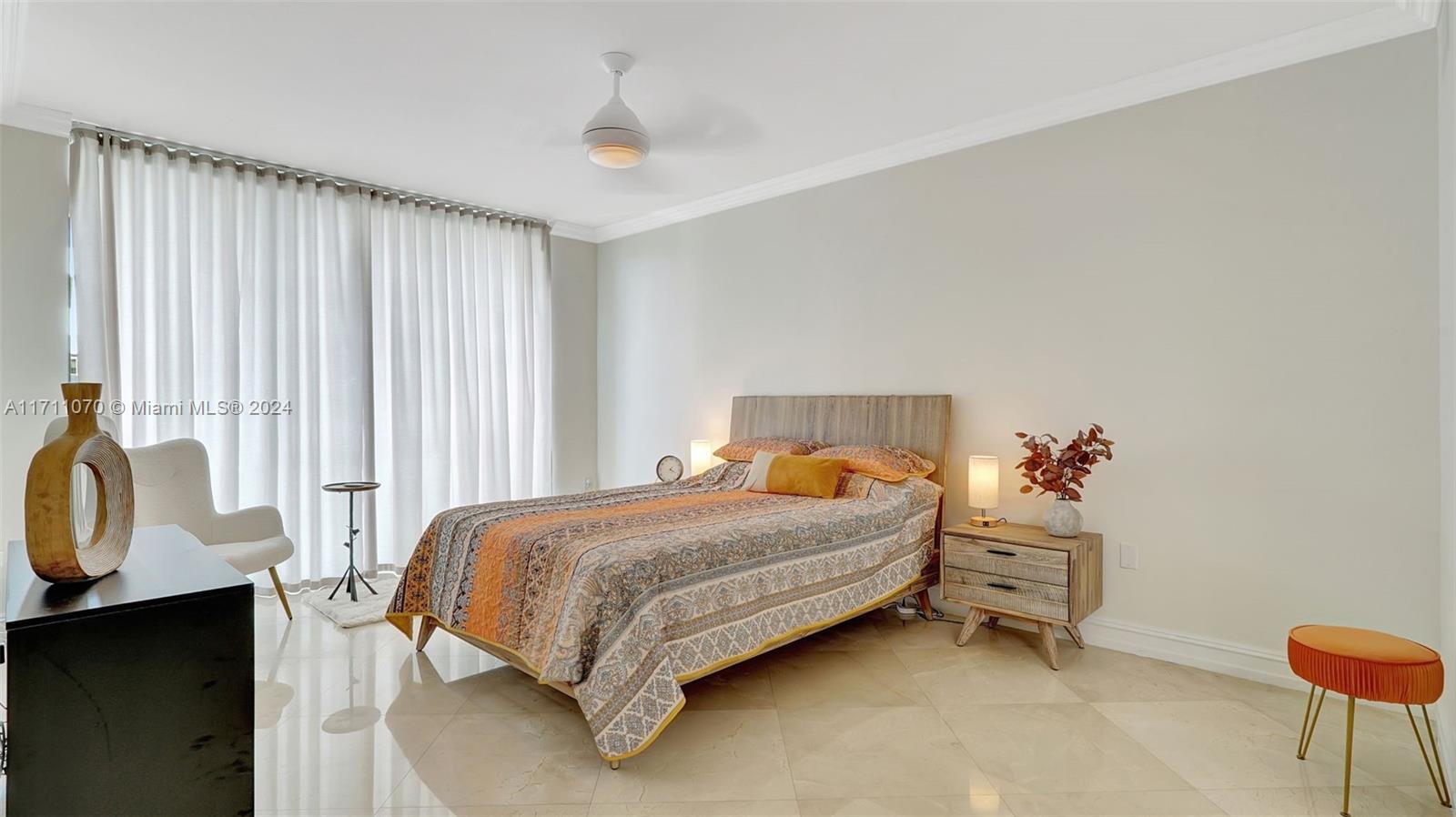 20201 E Country Club Dr Unit: PH2702