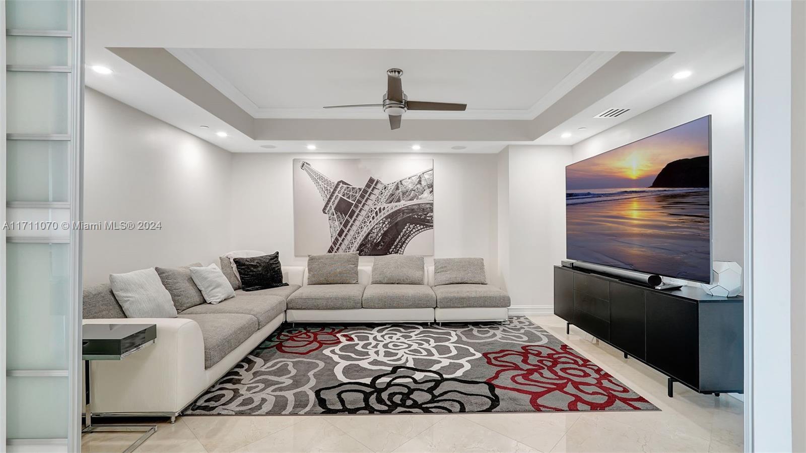 20201 E Country Club Dr Unit: PH2702