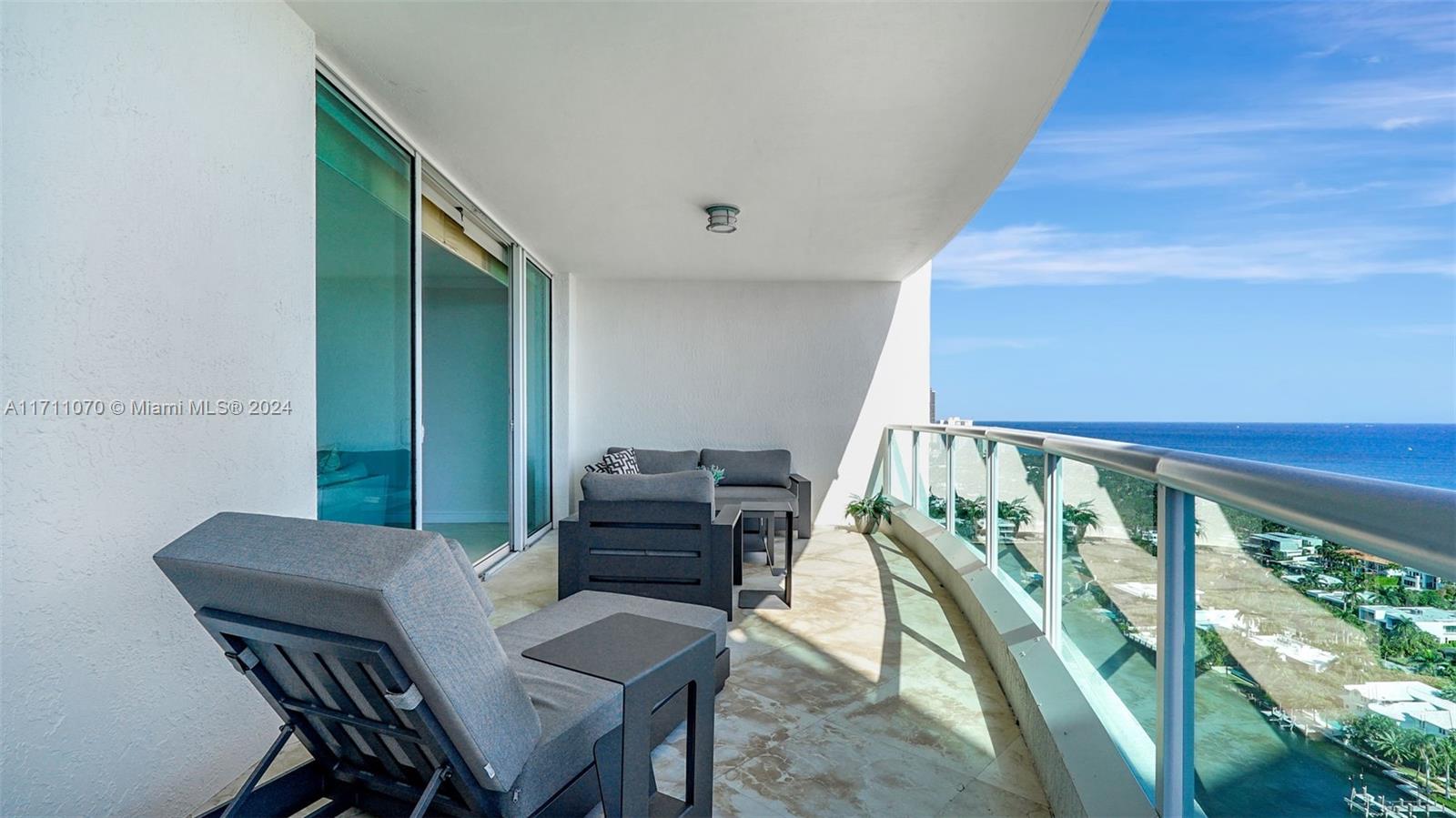 20201 E Country Club Dr Unit: PH2702