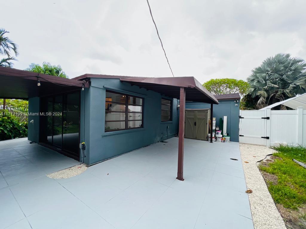 14825 Garden Dr