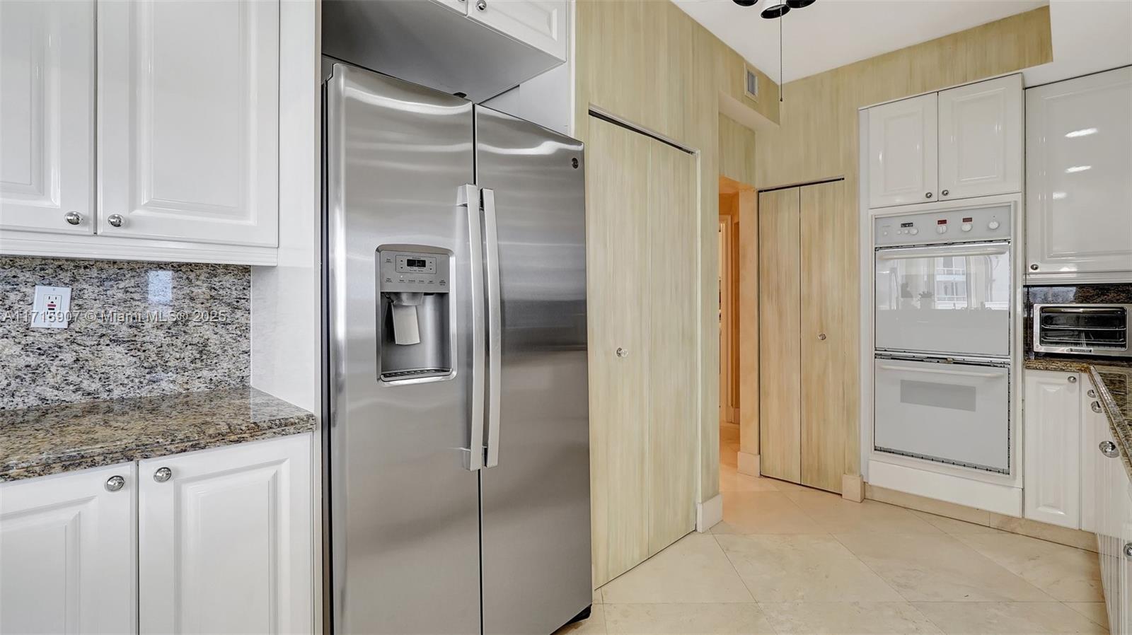 21150 Point Pl # 1101