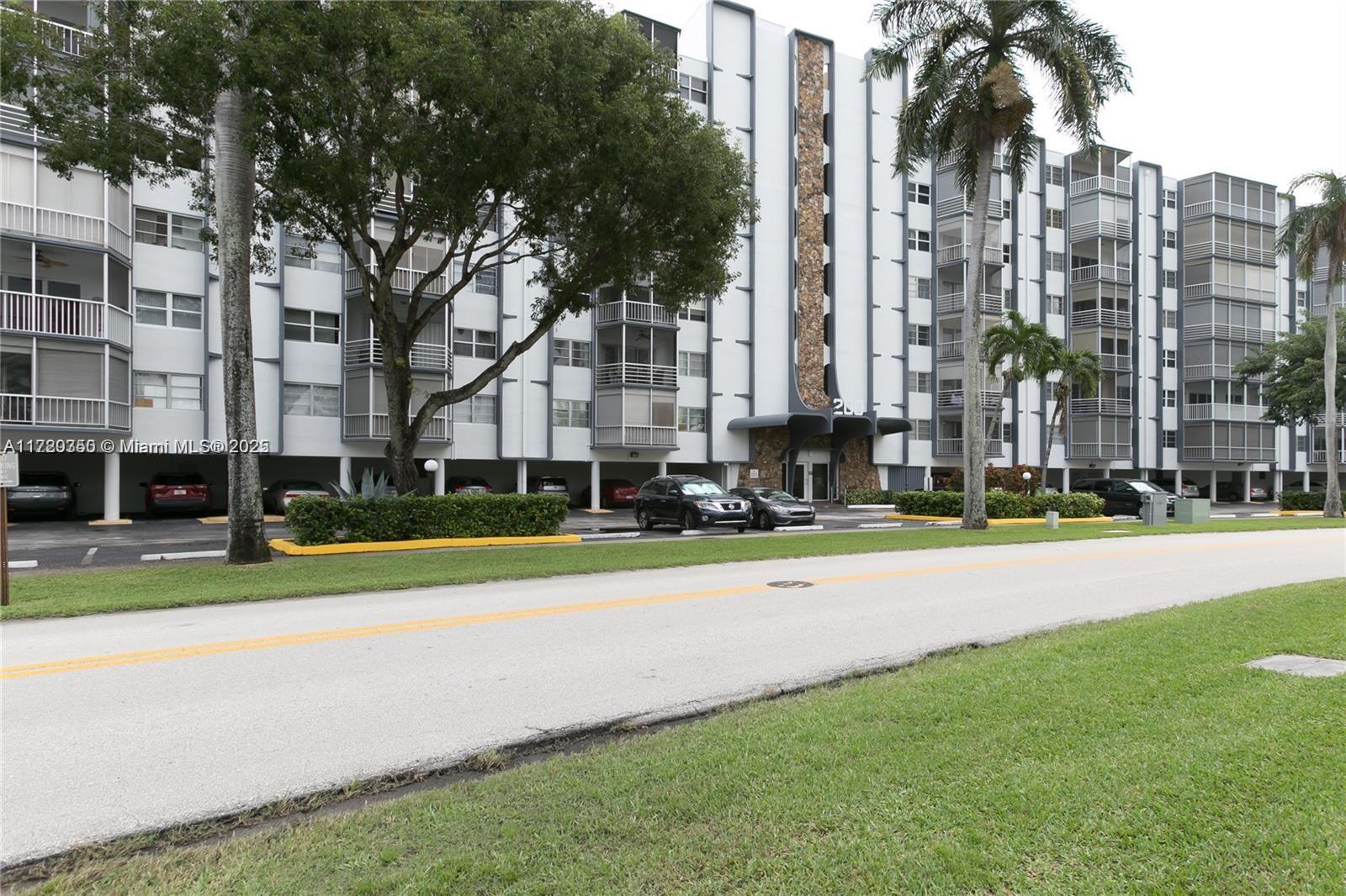 200 Diplomat Pkwy # 425