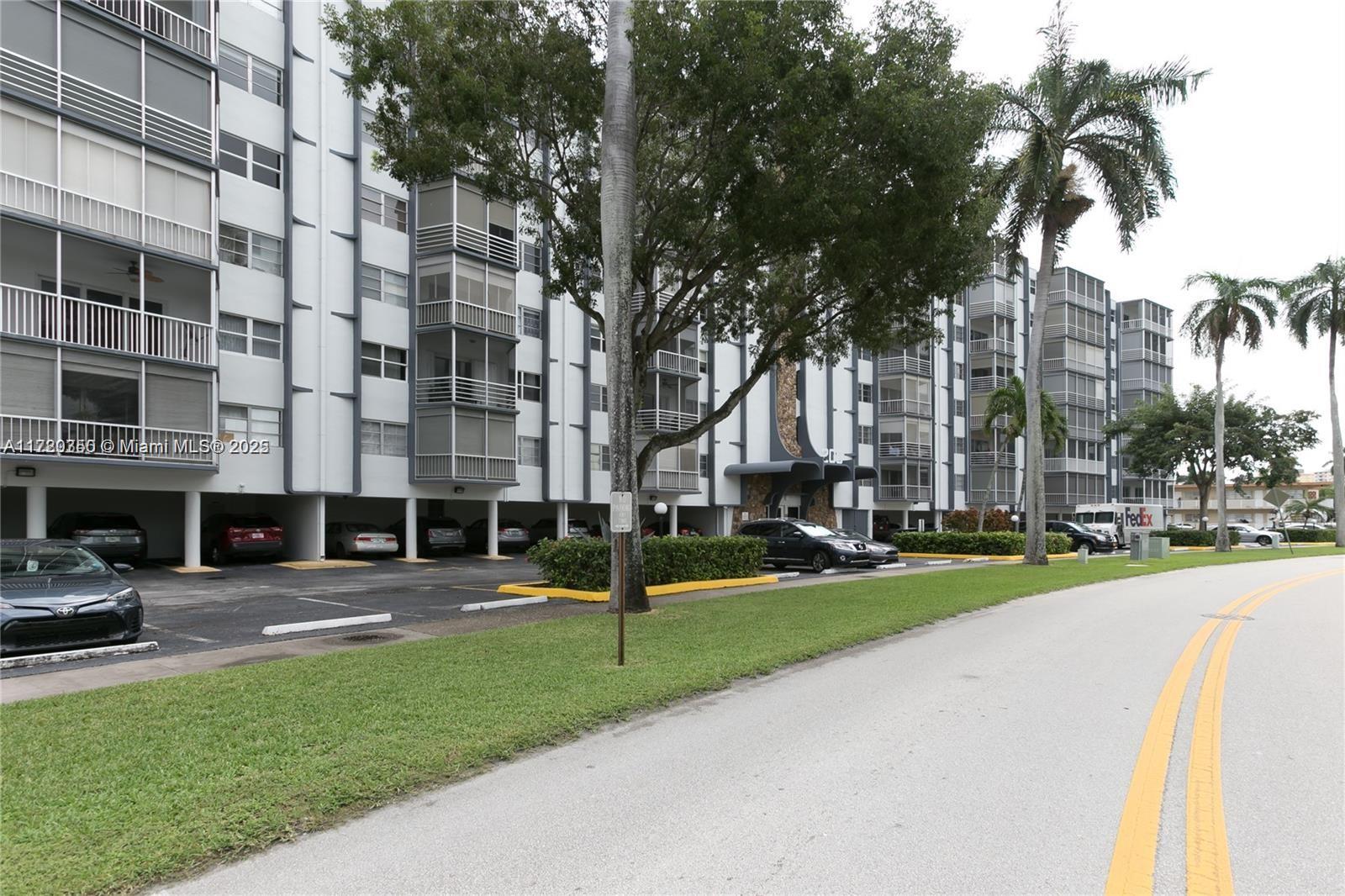 200 Diplomat Pkwy # 425