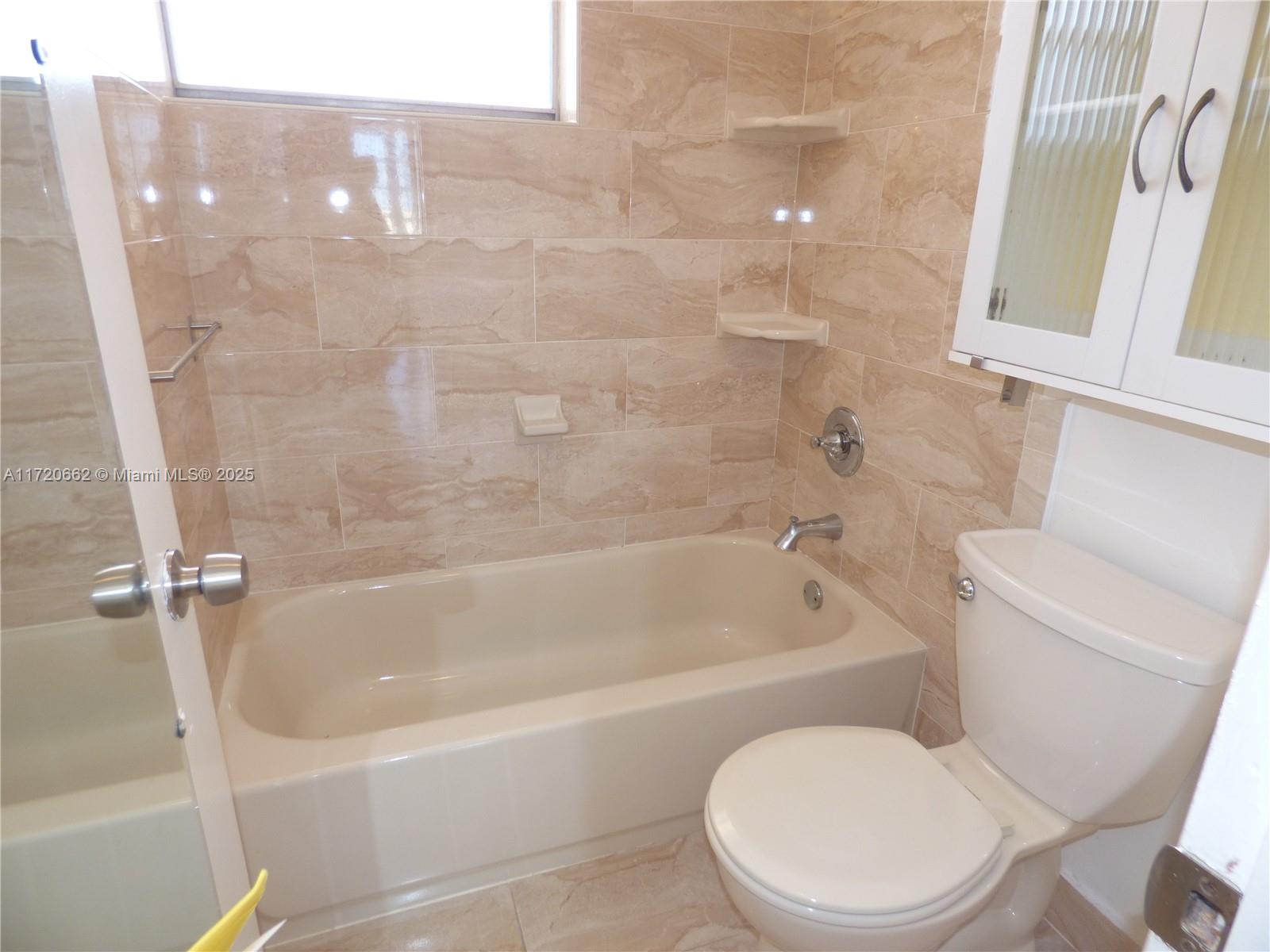 1551 NE Miami Gardens Dr Unit: 233