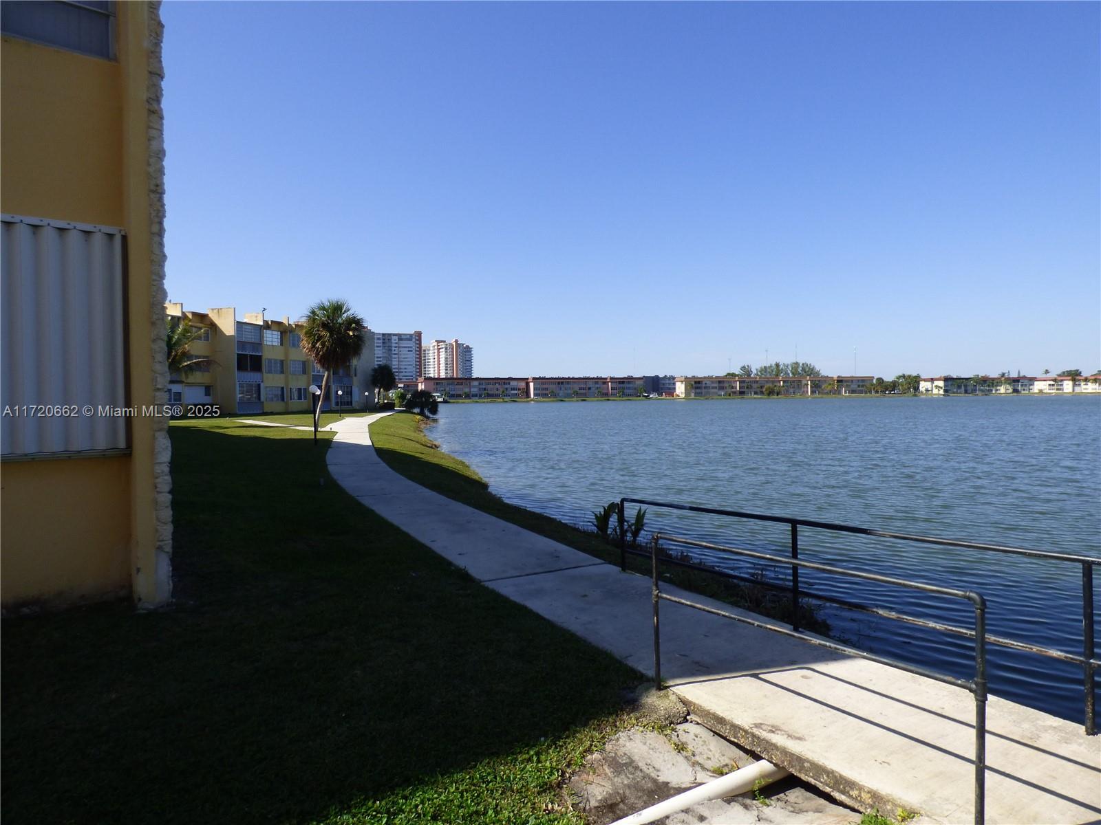 1551 NE Miami Gardens Dr Unit: 233
