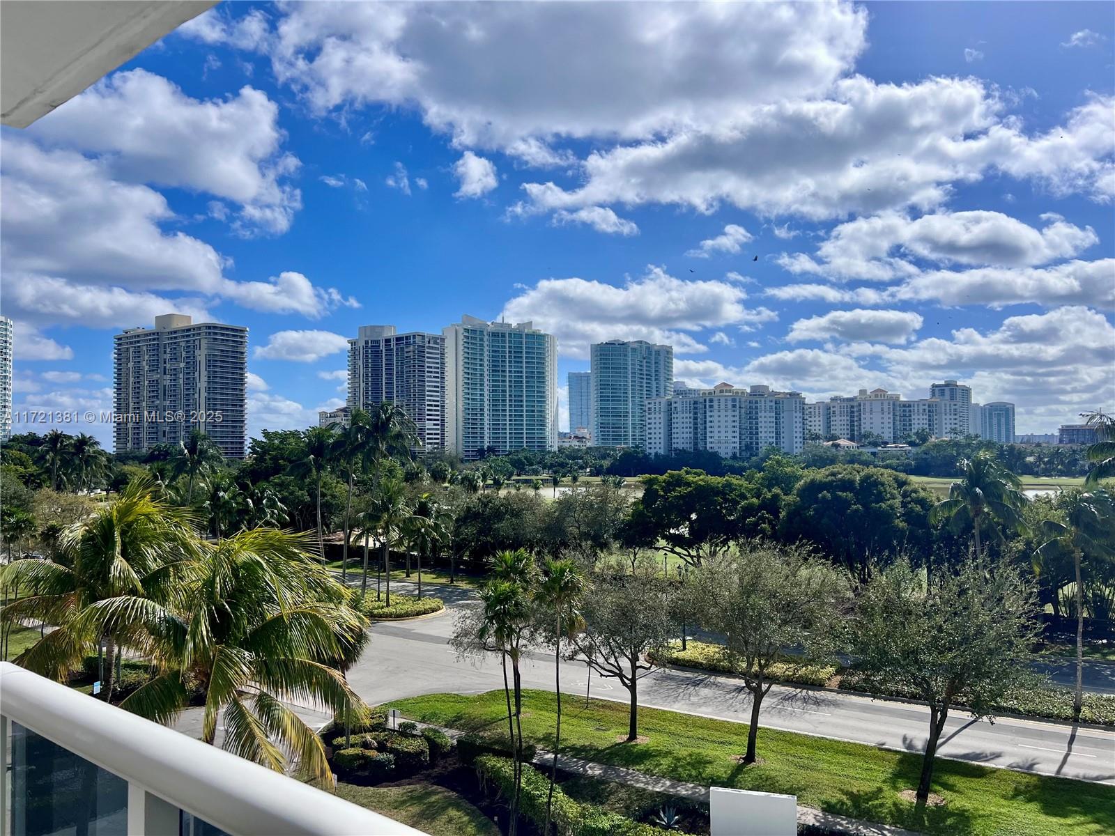3625 N Country Club Dr # 504