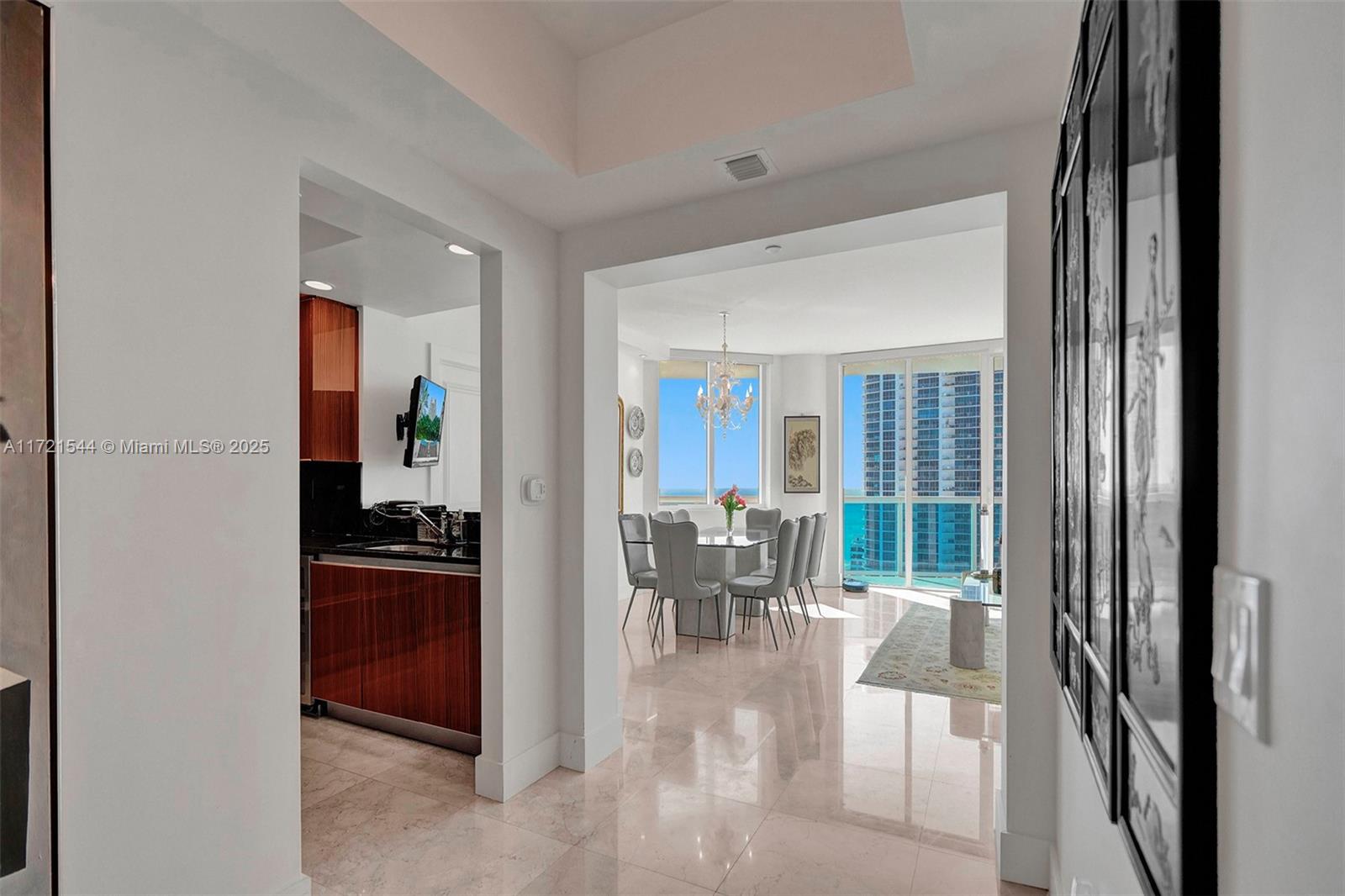 2711 S Ocean Dr # 2306