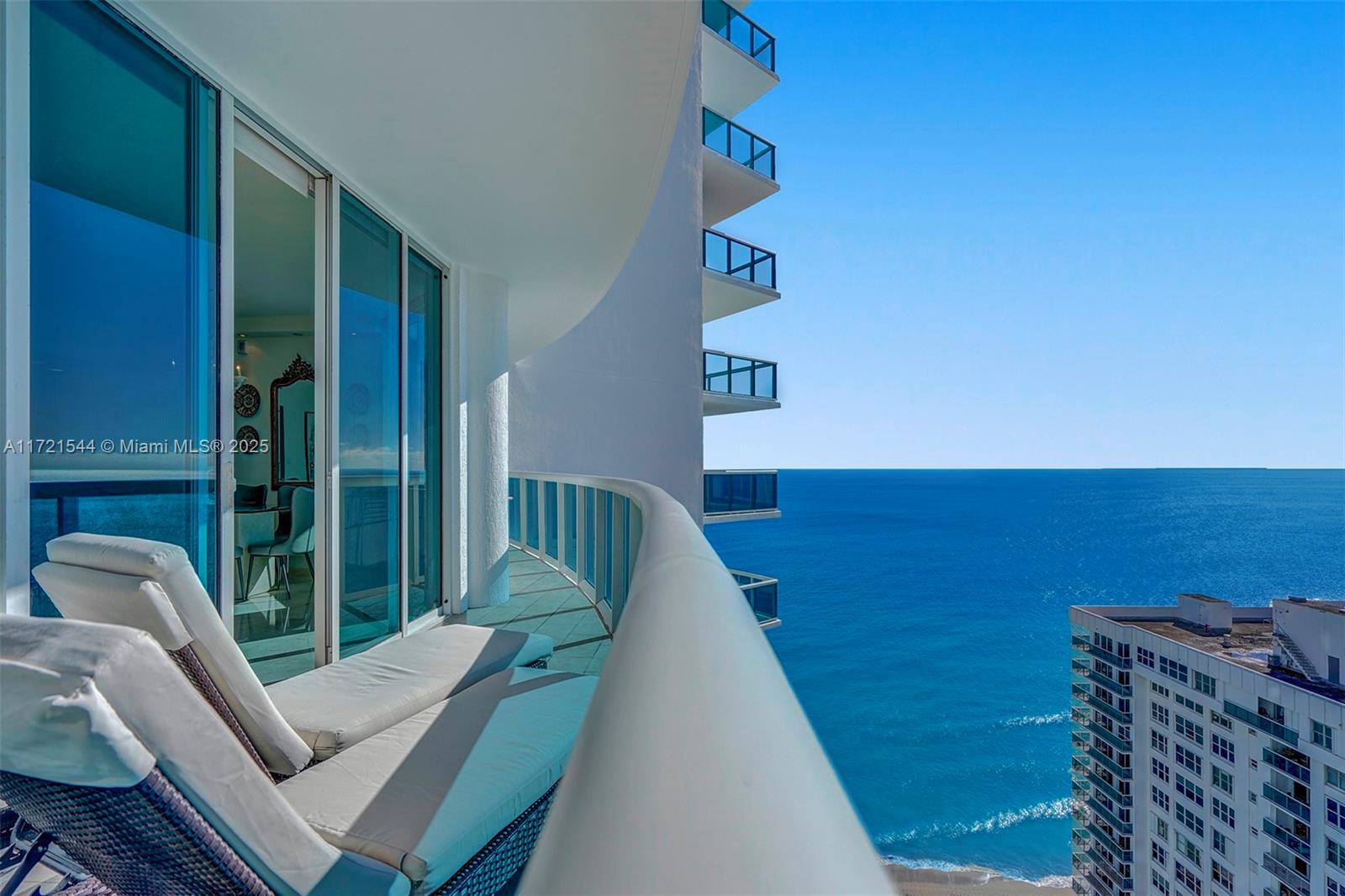 2711 S Ocean Dr # 2306