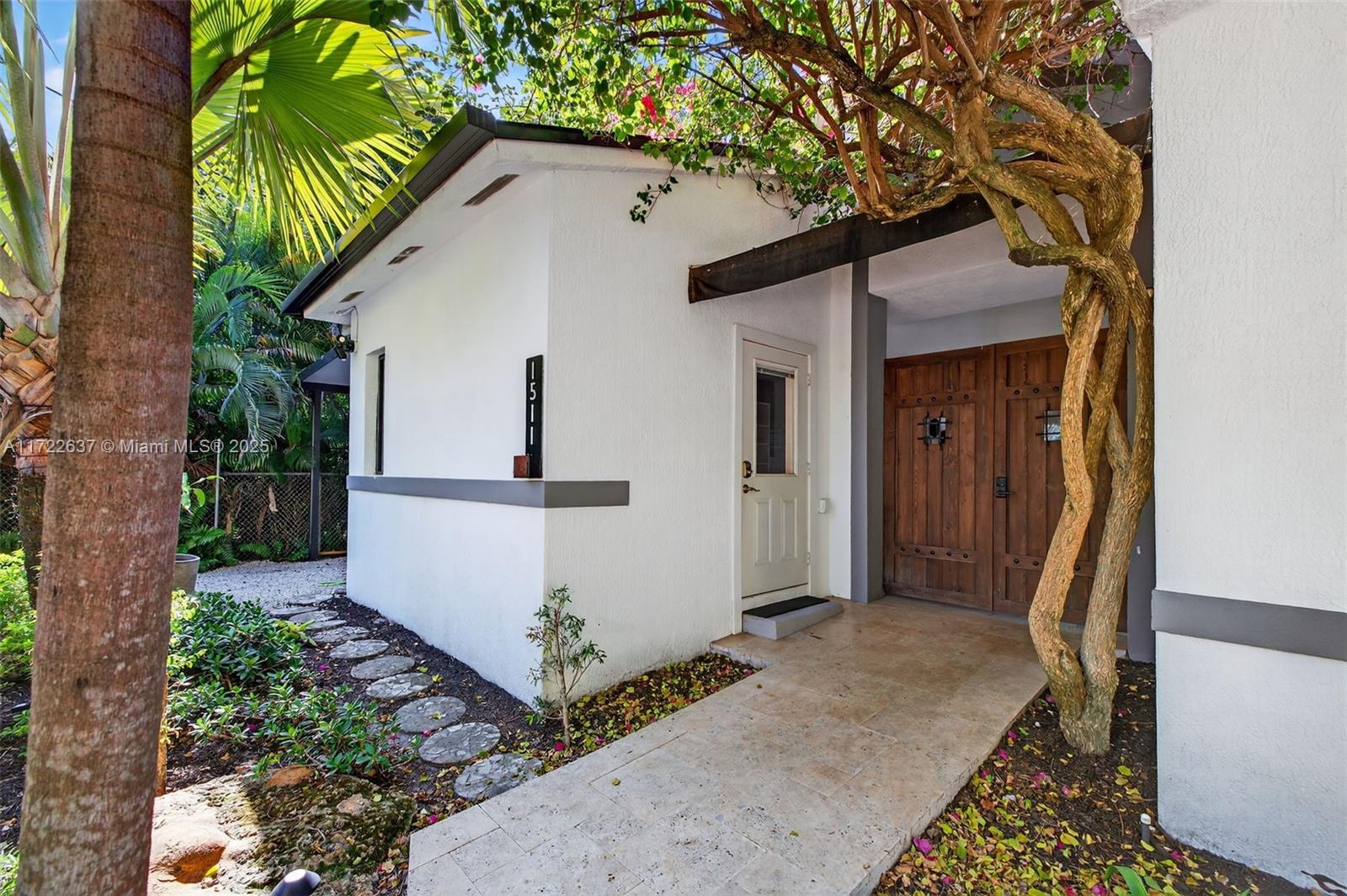 1511 SW 30th Pl
