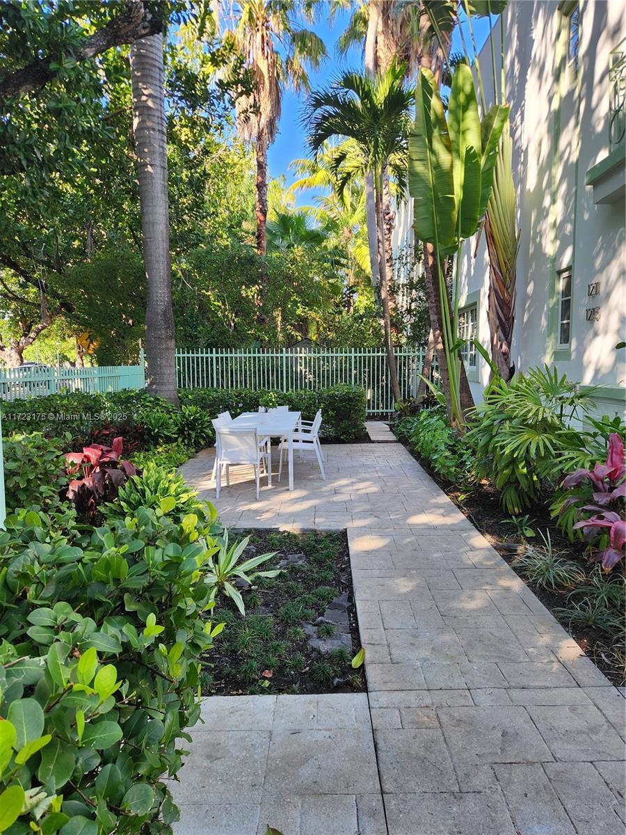 1215 Meridian Ave # 6