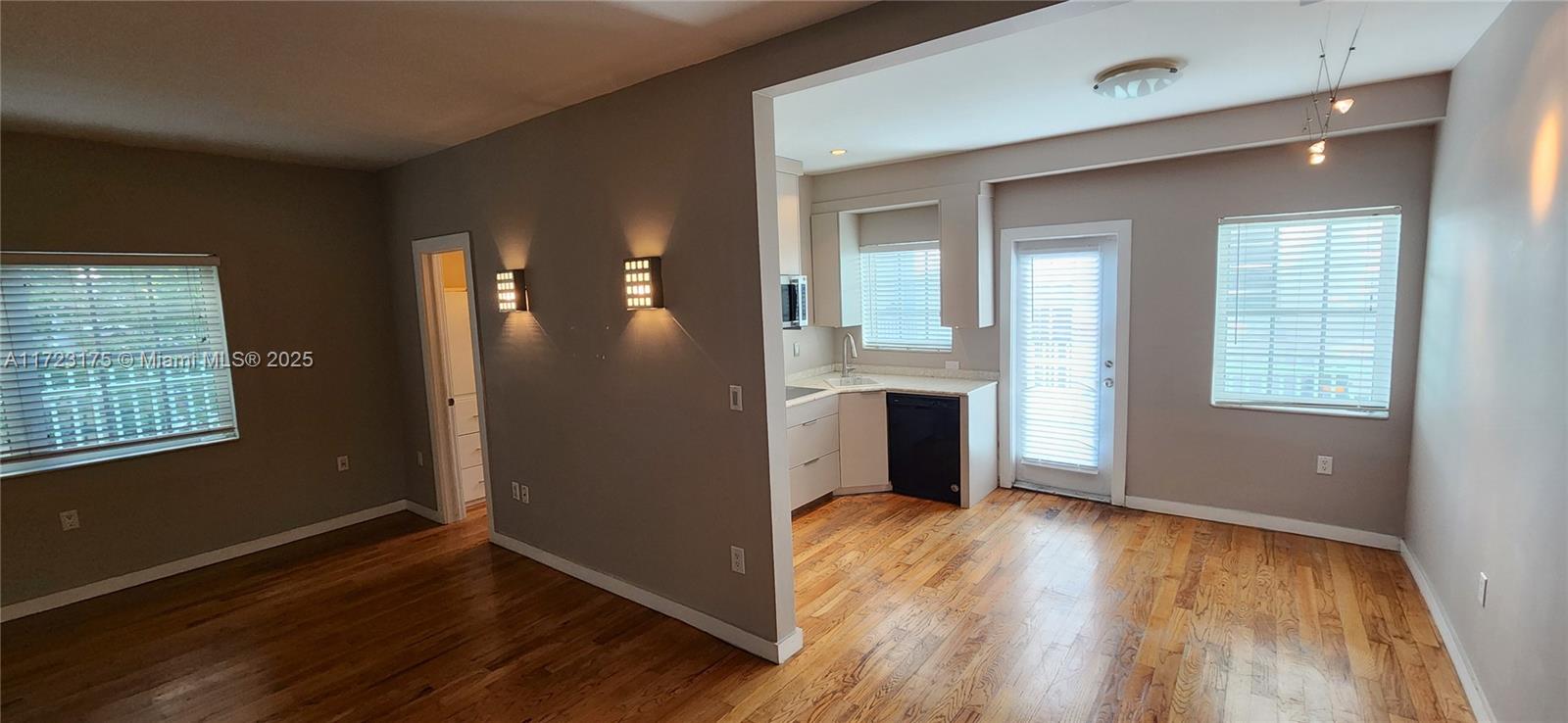 1215 Meridian Ave # 6