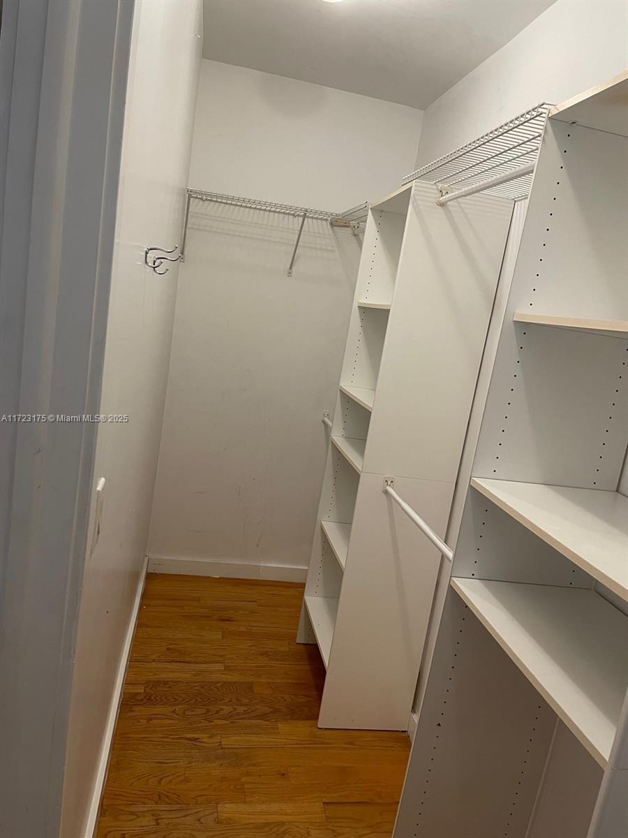 1215 Meridian Ave # 6