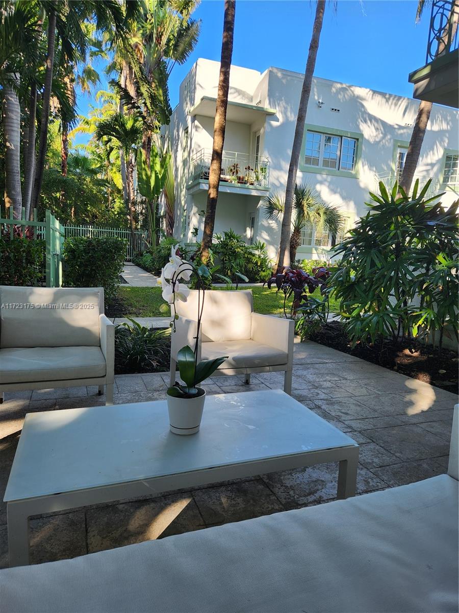 1215 Meridian Ave # 6