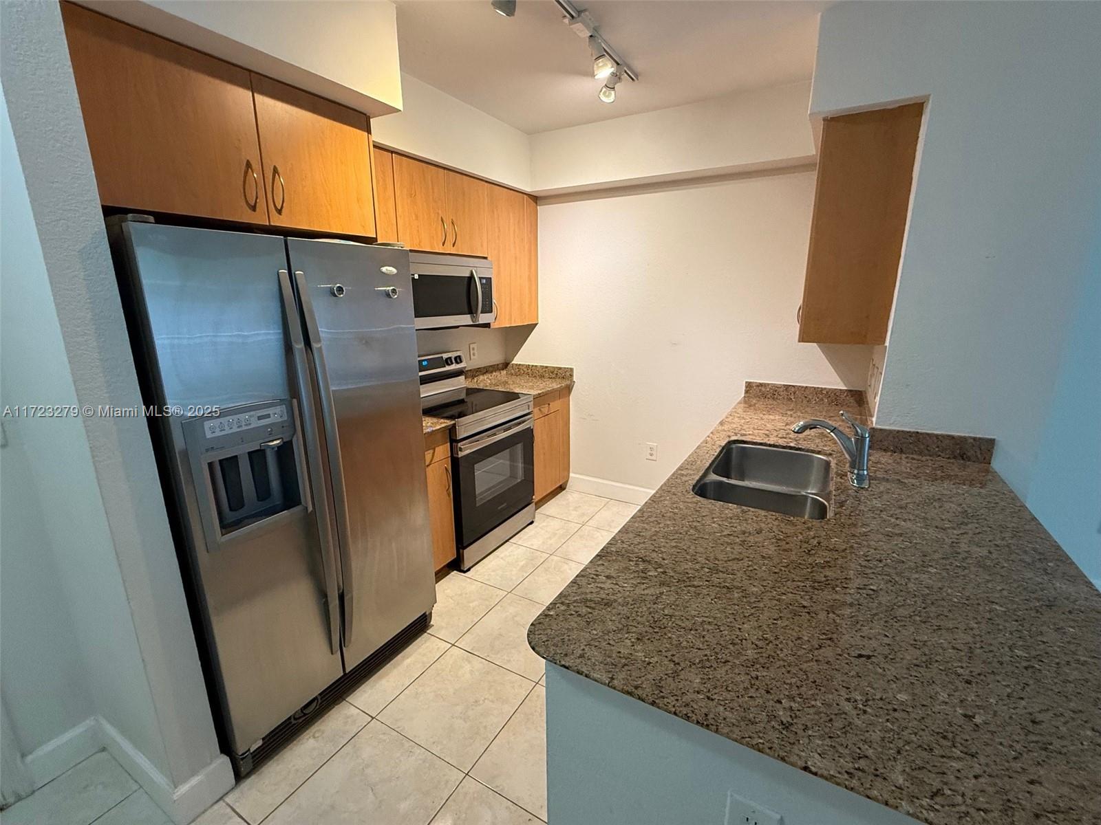 1830 Radius Dr # 421