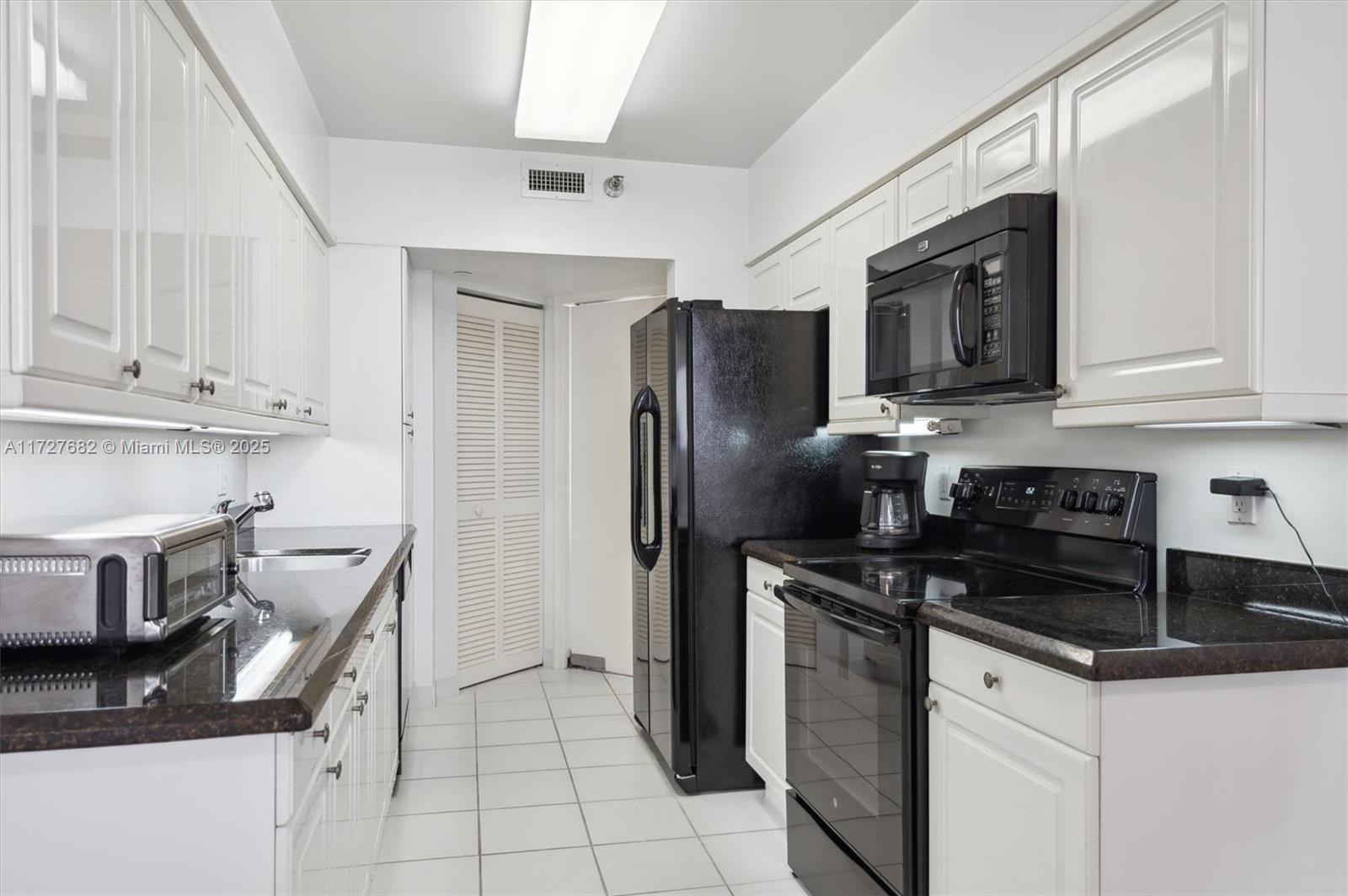 3640 Yacht Club Dr # 1705