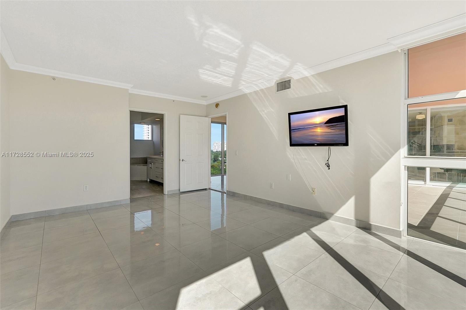 3370 Hidden Bay Dr # 910
