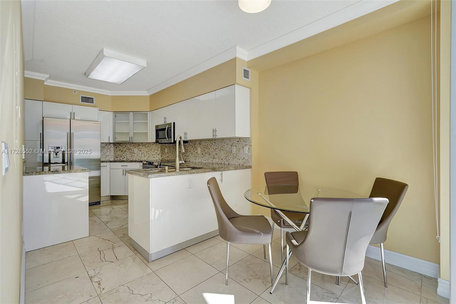 3370 Hidden Bay Dr # 910
